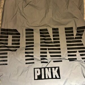 PINK VS limited edition draw string bag NWT